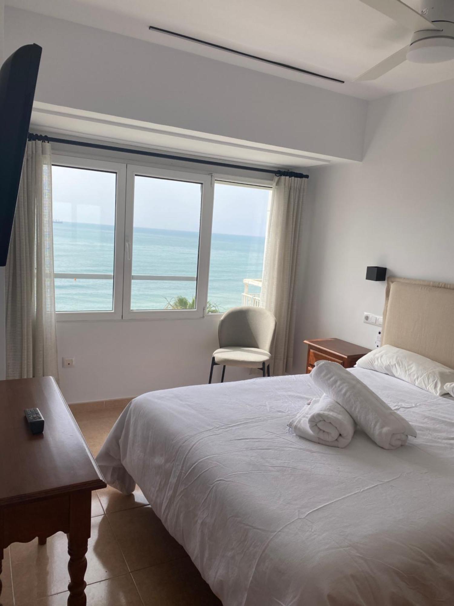 Apartamento Con Terraza Vista Al Mar Malagueta มาลากา ภายนอก รูปภาพ